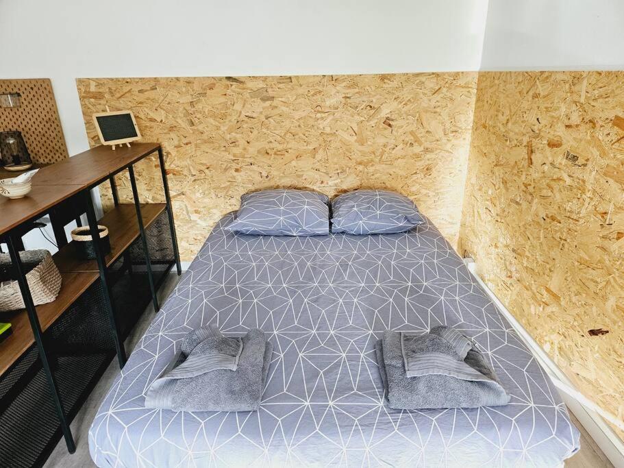 Le Studio De Max - Terrasse Et Parking วาลองซ์ ภายนอก รูปภาพ
