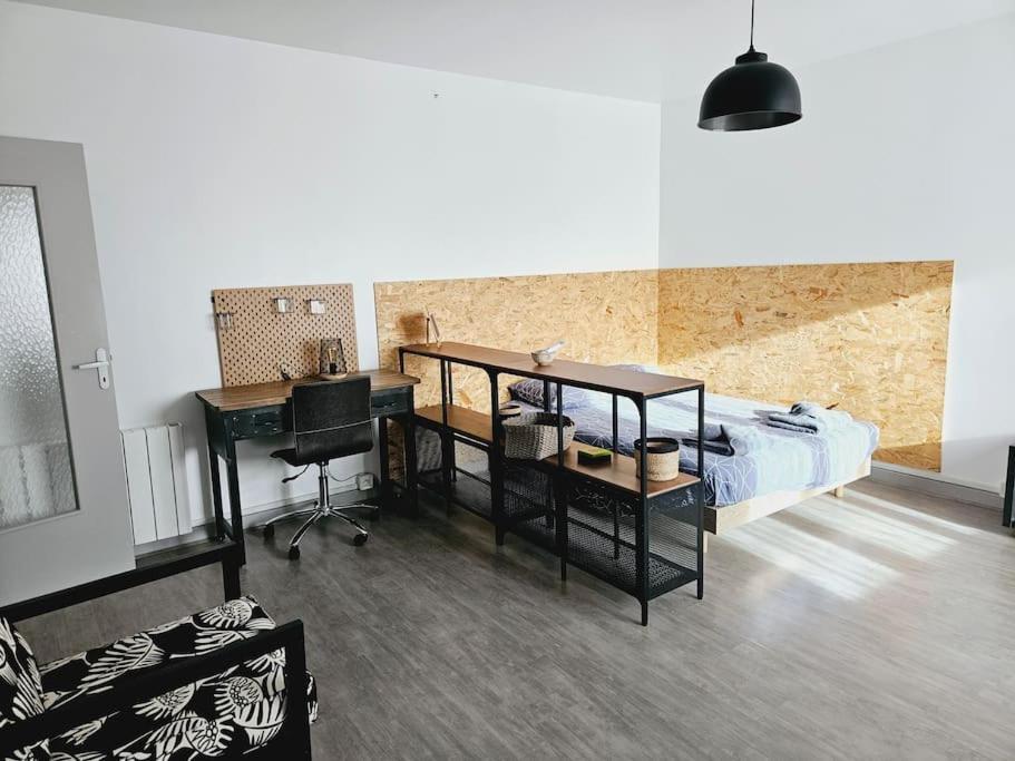 Le Studio De Max - Terrasse Et Parking วาลองซ์ ภายนอก รูปภาพ